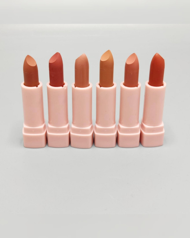 6 عدد رژ جامد در یک پک