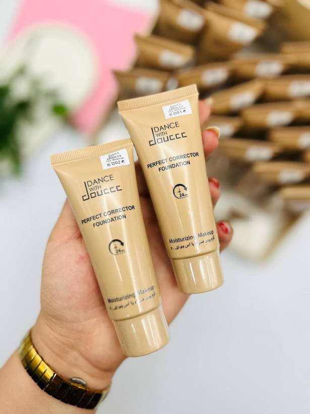 کرم پودر تیوپی 24 ساعته