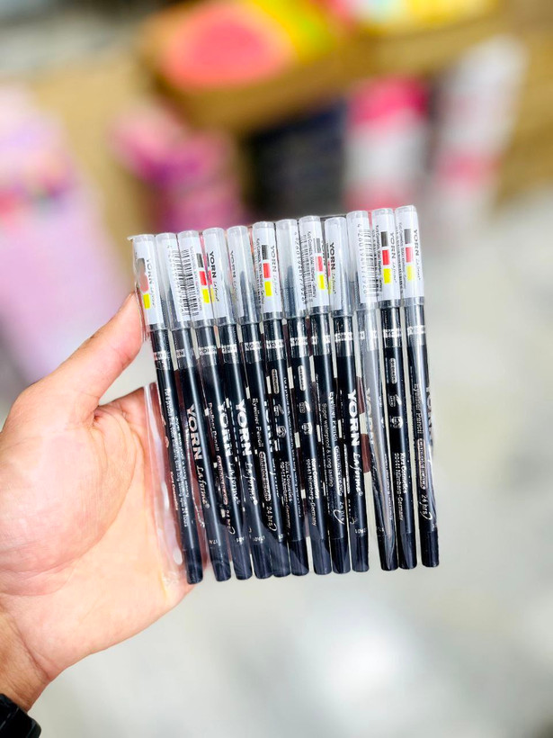 مداد چشم شمعی یورن