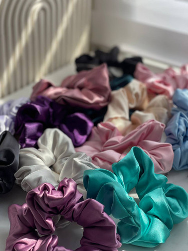 اسکرانچی ساتن