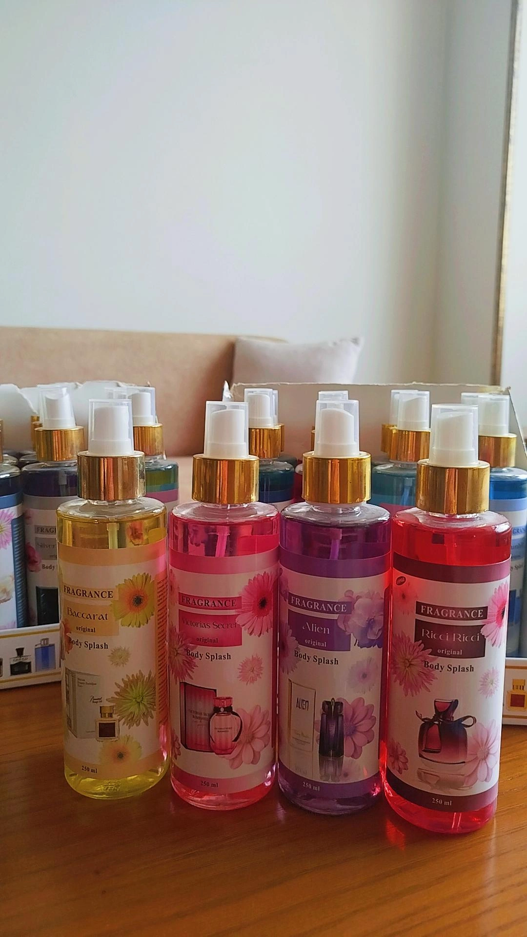 بادی اسپلش 250 میل با رایحه عطرهای محبوب دنیا ماندگار