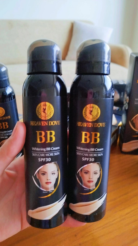 اسپری BB کرم روشن کننده همراه با SPF30 برند هیون داو